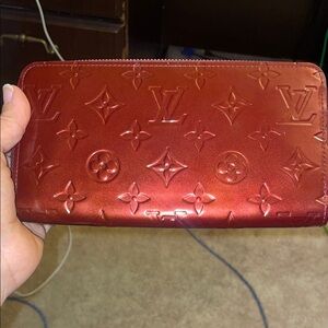 Louis Vuitton Burgundy Vernis Embossed Wallet